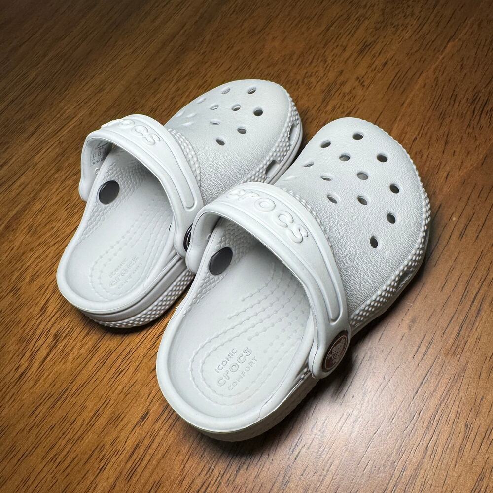 Crocs Classic Clog Toddler 6 Light Gray Kids